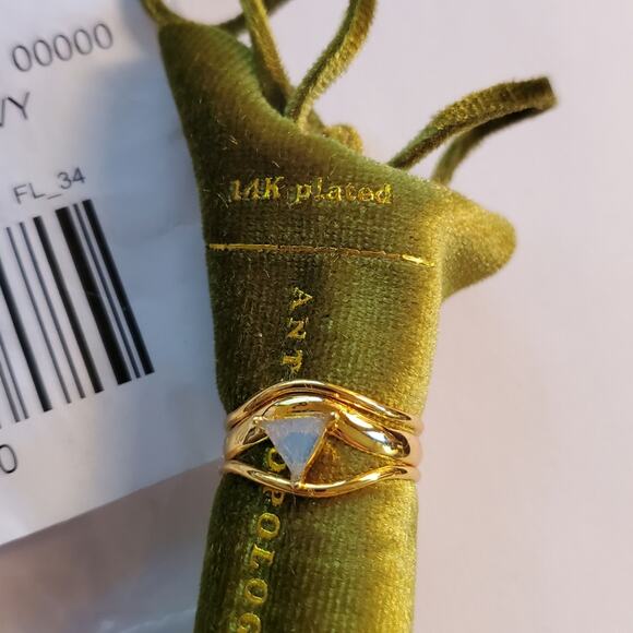 Anthropologie Modern Wavy Ring Set trio rings New with tags attached - Picture 4 of 10
